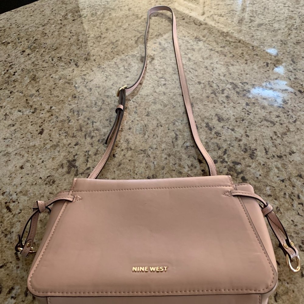 Nine West Cross Body Purse!